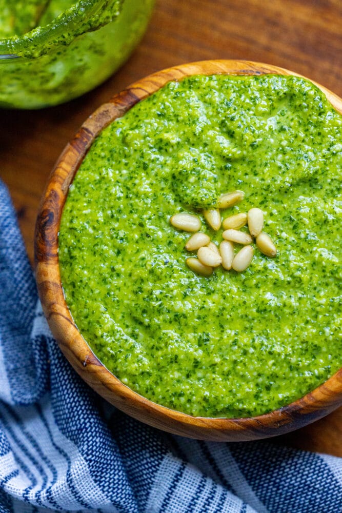 picture of vegan pesto in a wood bowl 