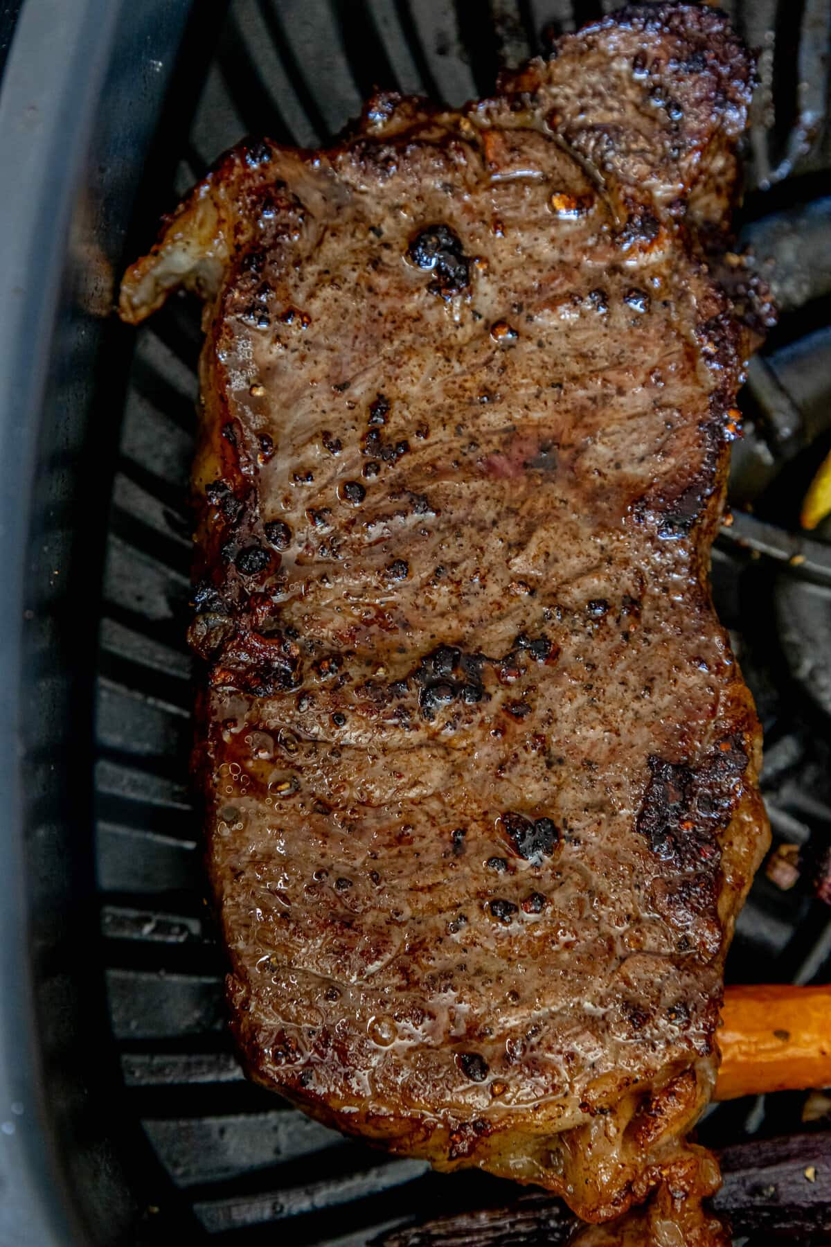 picture of a grilled steak on a ninja indoor grill