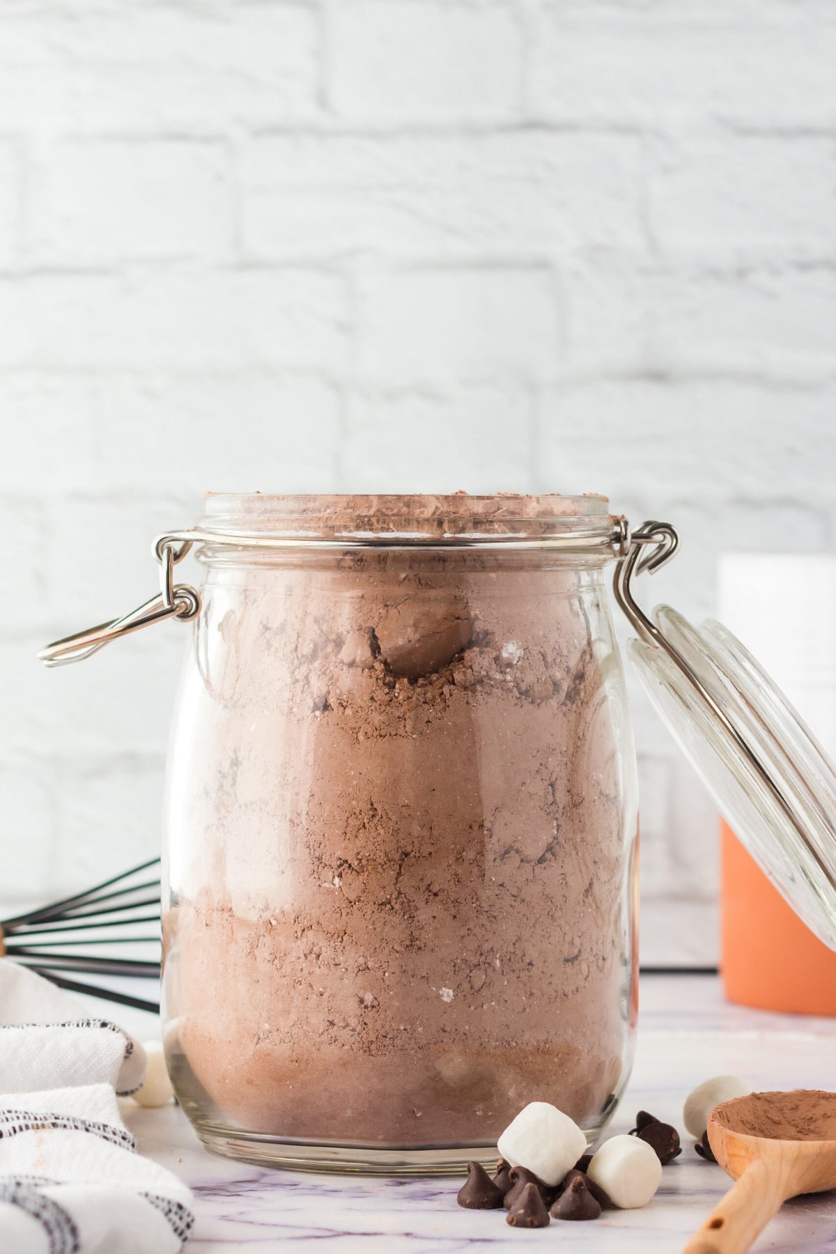 picture of homemade powdered hot cocoa mix in a jar