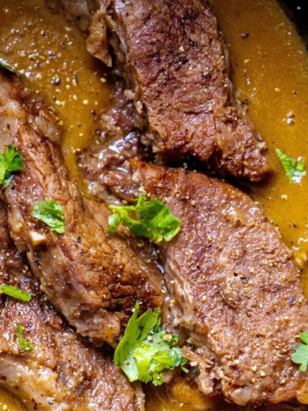 roast sirloin steaks in gravy