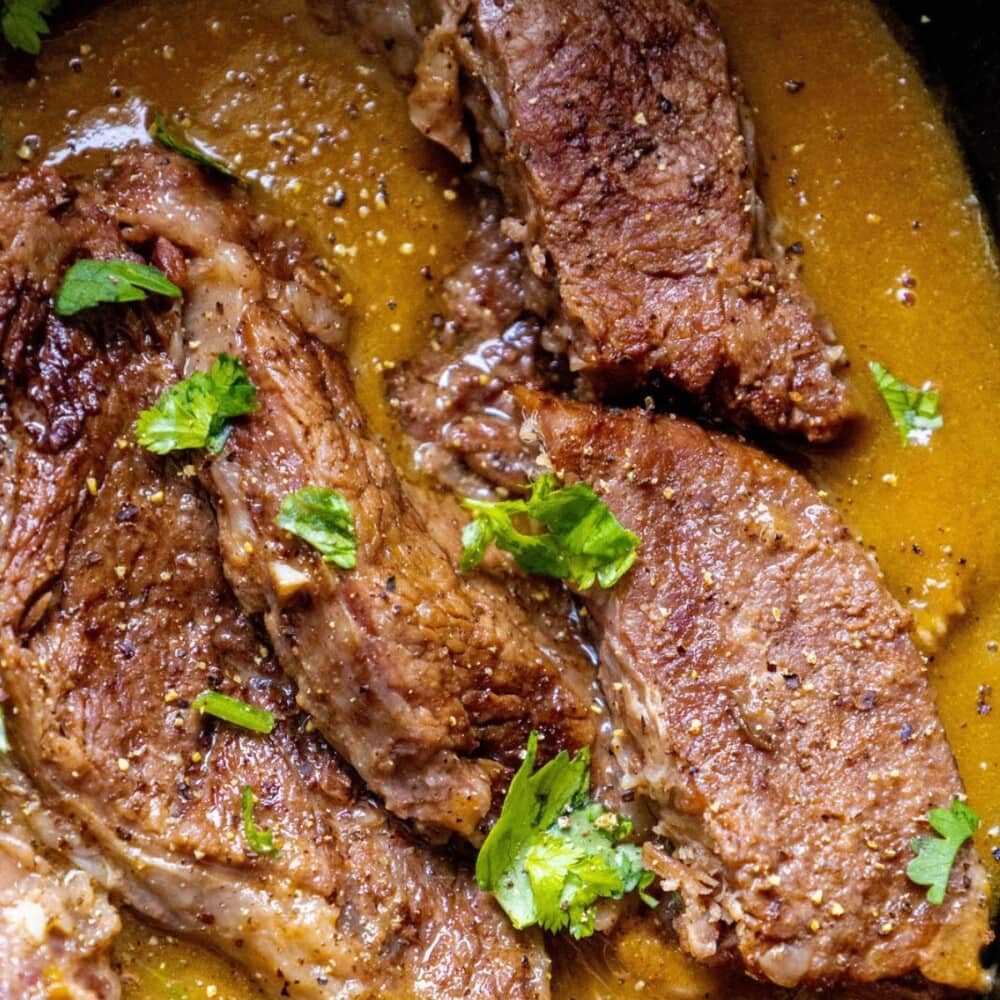 roast sirloin steaks in gravy