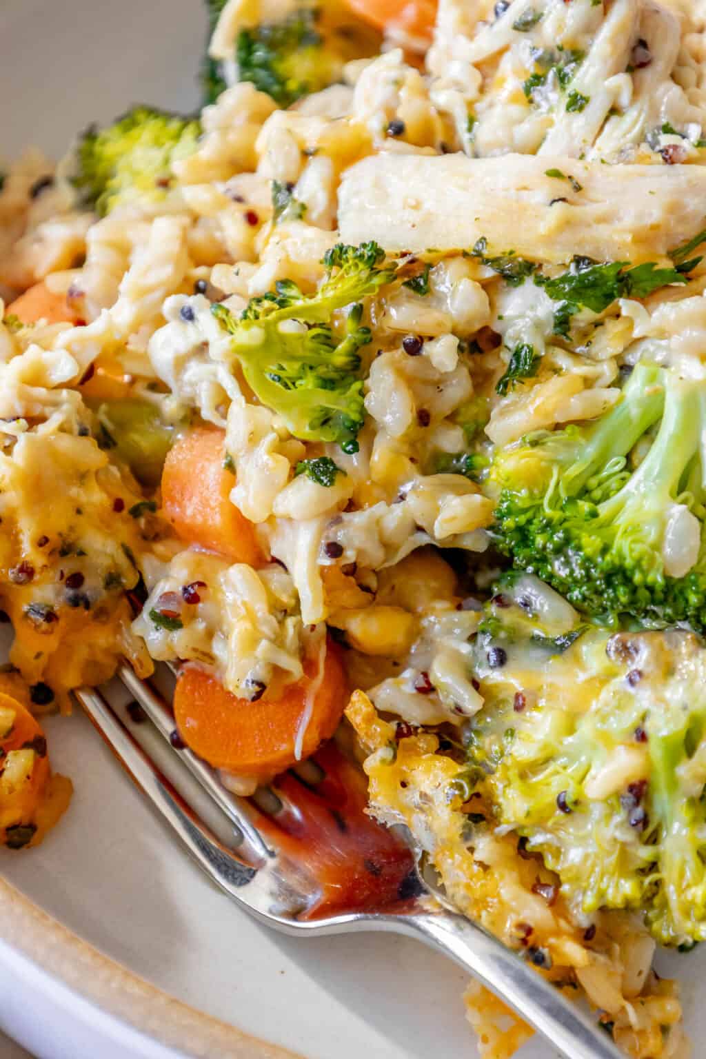 Cheesy Chicken Quinoa Casserole - Sweet Cs Designs